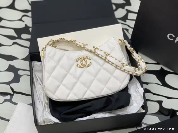 Hyper Peter HOBO HANDBAG CHANEL 0624